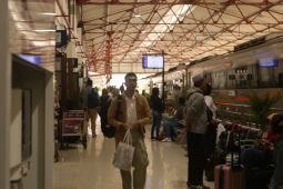KAI Madiun operasikan 242 perjalanan KA selama Angkutan Lebaran 2025