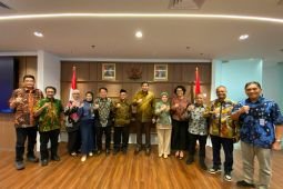 Abdul Mu'ti bahas rencana pembangunan rumah untuk guru