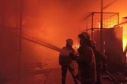 Periksa instalasi listrik cegah risiko rumah kebakaran saat ditinggal mudik