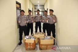 Polres Sumenep sita ratusan botol miras hasil operasi pekat