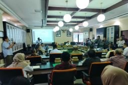 Komisi C DPRD fasilitasi keluhan warga apartemen Bale Hinggil