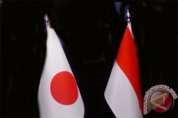 Menko Airlangga dan mantan Menlu Marty raih bintang jasa dari Jepang