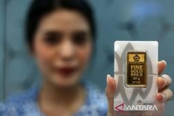 Nilai Antam Jumat ini menguat, melesat ke Rp1,951 juta/gram