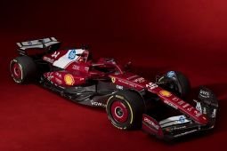 Hamilton beri dukungan ke kepala tim Ferrari yang dirumorkan bakal didepak