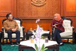 Gubernur Khofifah ajak Bulog sinergi salurkan pangan lewat Koperasi Merah Putih