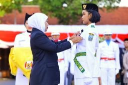 Gubernur teguhkan dedikasi Paskibraka Jatim untuk Merah Putih