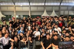 Pelajar ikuti turnamen e-sport Piala Riski Sadiq di Tulungagung