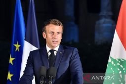 Macron: Bantuan udara saja tak cukup, Israel harus buka akses Gaza