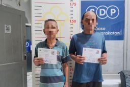 Dua warga binaan Lapas Madiun bebas setelah terima amnesti