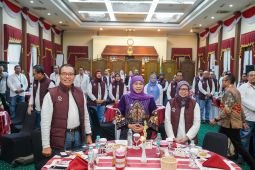 Khofifah ajak OJK perkuat literasi dan akses keuangan desa