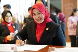 DPRD Jatim minta pemerintah tertibkan distribusi gula rafinasi