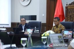 Kemdiktisaintek-ESDM dorong kemandirian energi lewat PLTS 100 GW
