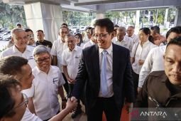 Rupiah turun dipengaruhi pergantian Menteri Keuangan