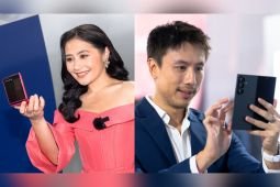 Prilly Latuconsina dan Andy Garcia puji inovasi gawai lipat Samsung
