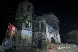 Gempa M6,9 di Filipina tewaskan sedikitnya 61 orang
