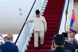 Prabowo tiba di Mesir, hadiri KTT Sharm El-Sheikh untuk damaikan Gaza