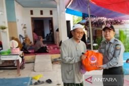 Pemkab Bangkalan berikan santunan bagi keluarga korban reruntuhan Al-Khoziny