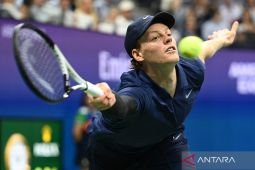 Jannik Sinner mundur dari Shanghai Masters karena kram dalam pertandingan