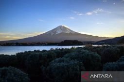 Aturan baru di Gunung Fuji turunkan angka kecelakaan pendaki