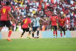 Argentina menang 2-0 di kandang Angola, Messi cetak gol dan assist
