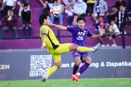 Persik Kediri bekuk Semen Padang 2-1