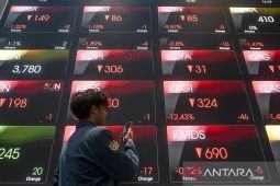 IHSG melemah di tengah pasar cermati diskusi Trump-Jinping