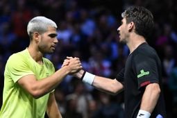 Alcaraz hadapi De Minaur di pembuka ATP Finals untuk kejar posisi No.1