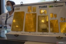 Harga emas UBS dan Galeri24 di Pegadaian kompak turun
