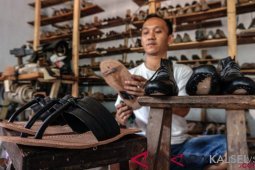 Footwear industry grows 8.3 percent in first quarter of 2025: govt