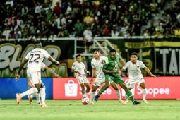 Asisten pelatih Persebaya apresiasi pemain meski ditahan imbang 2-2