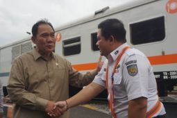 Anggota DPR RI minta KAI tambah layanan kereta api