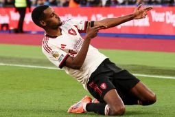 Alexander Isak cedera parah pergelangan kaki
