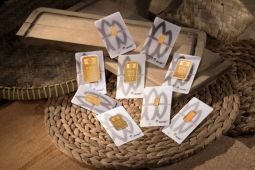 Minggu 4 Januari, Harga emas Antam kembali stabil