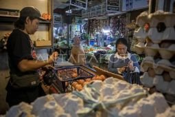 Harga pangan Senin ini, cabai merah Rp33.987/kg dan daging sapi Rp135.028