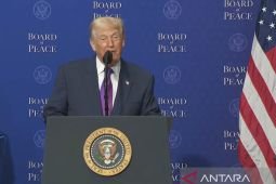 Buka pertemuan BoP,  Trump puji Prabowo tokoh besar dan tangguh