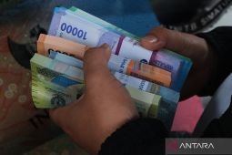 Rupiah melemah ke Rp16.933 per dolar AS pada perdagangan Kamis pagi