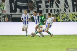 Pelatih Persebaya puji mental pemain usai tahan imbang Persib