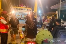 Kapal feri mudik gratis perdana Situbondo-Madura angkut 331 penumpang