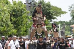 Upacara Tawur Agung Kasanga di Sidoarjo