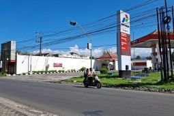 Legislator Jember pertanyakan pelepasan garis polisi di SPBU "nakal"