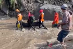 SAR gabungan temukan dua korban banjir lahar dingin Merapi