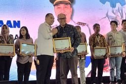 HM Sampoerna raih penghargaan dari Pemkot Surabaya