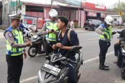 Polda Jatim tindak 748 pelanggaran berbasis ETLE handheld
