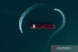 Iran sita dua kapal di Selat Hormuz diduga terkait dengan Israel