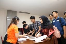 Dari lorong kampung ke bangku kuliah