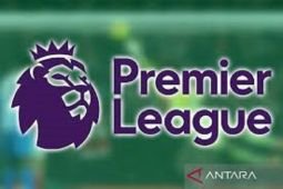 Arsenal ke puncak, Liverpool masuk empat besar