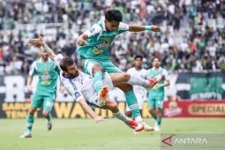 Persebaya raih tiga poin usai hajar Arema 4-0