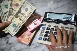 Kamis pagi rupiah menguat menjadi Rp17.141 per dolar AS