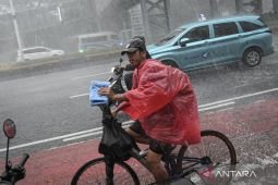 BMKG: Jumat ini Jatim berpeluang hujan dengan intensitas sedang hingga deras