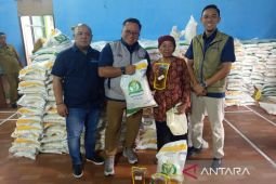 Bulog Jatim salurkan beras kepada lima juta lebih penerima manfaat
